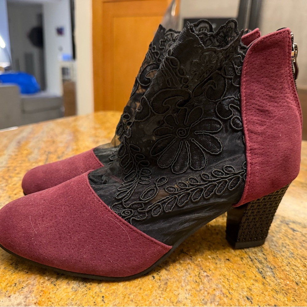 NWOT Burgundy and Black Lace Ankle Boots